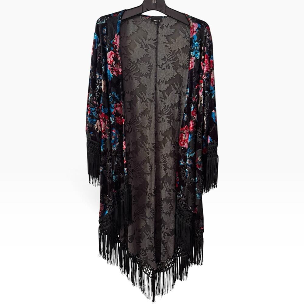 Torrid Black Velvet Burnout Kimono Cardigan Fringe Floral Size 0/1